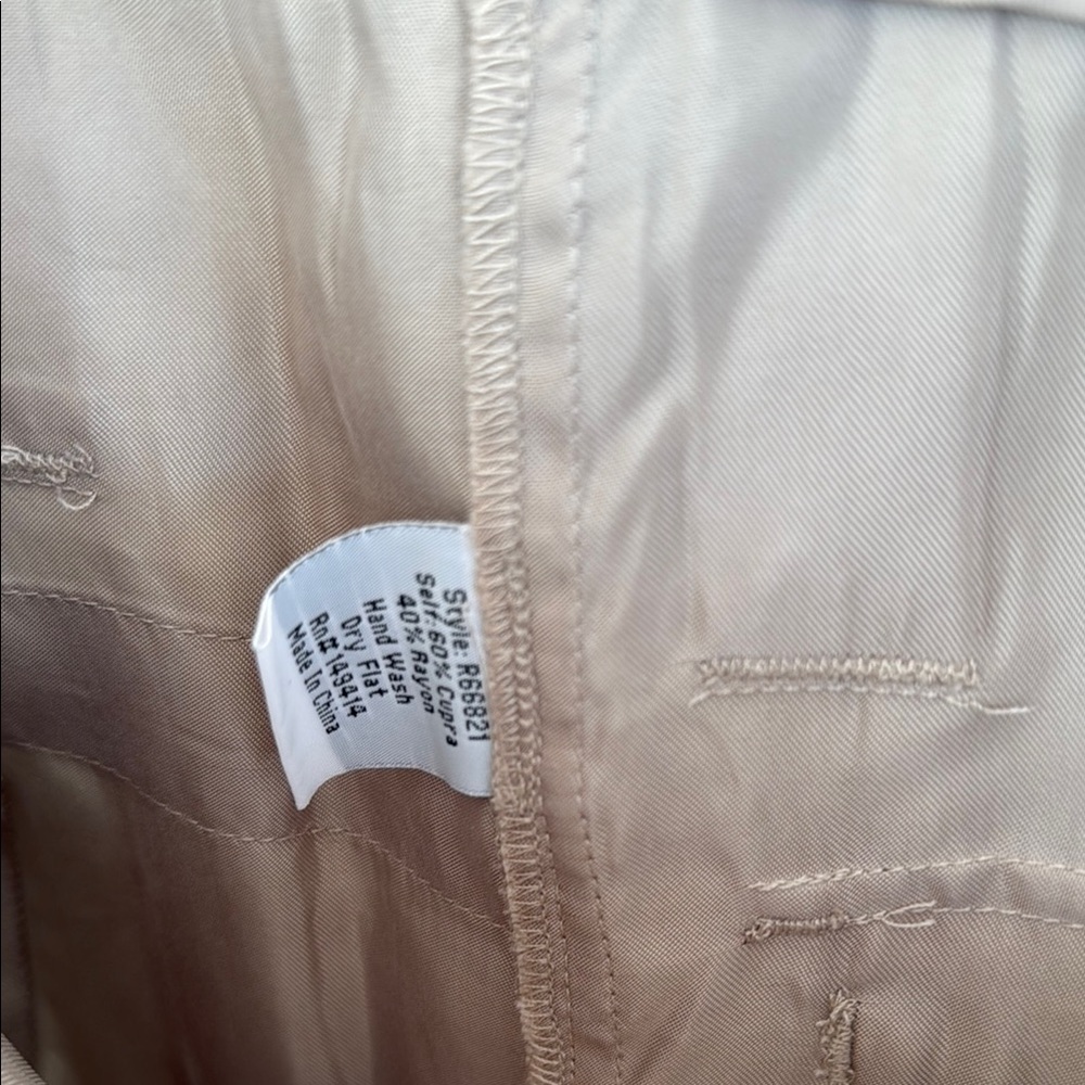 Johnny Was Tan Cargo Pants Relaxed Fit - Picture 6 of 9